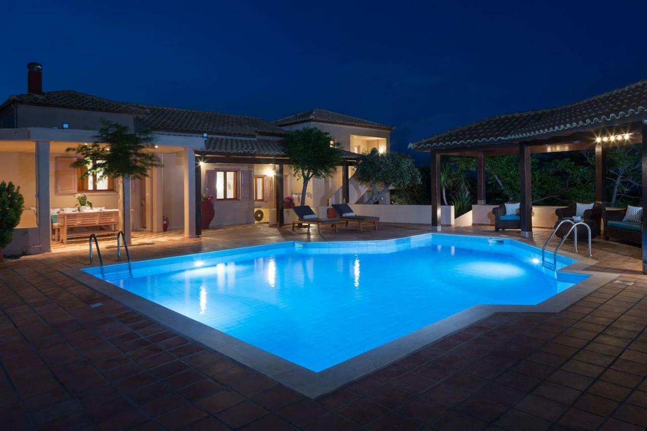 White Sand Villa. Spacious Villa With Prive Pool. Ajía Pelajía Kültér fotó